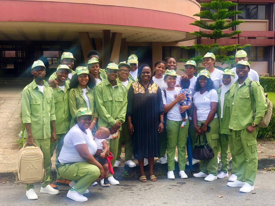 DFC members group picture with the CDS Supervisor